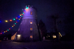 PXL_20251130_162031645