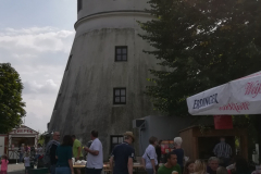 vor der Mühle
